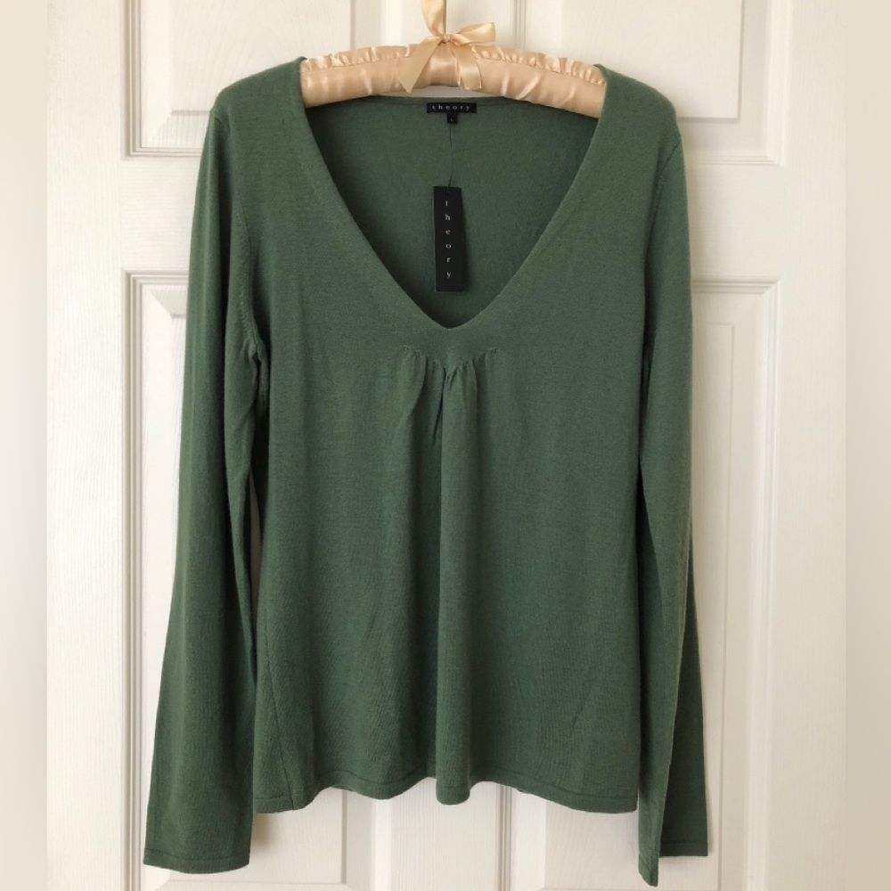 NWT Theory Cashmere V Neck Long Sleeve Sweater Green Size Large